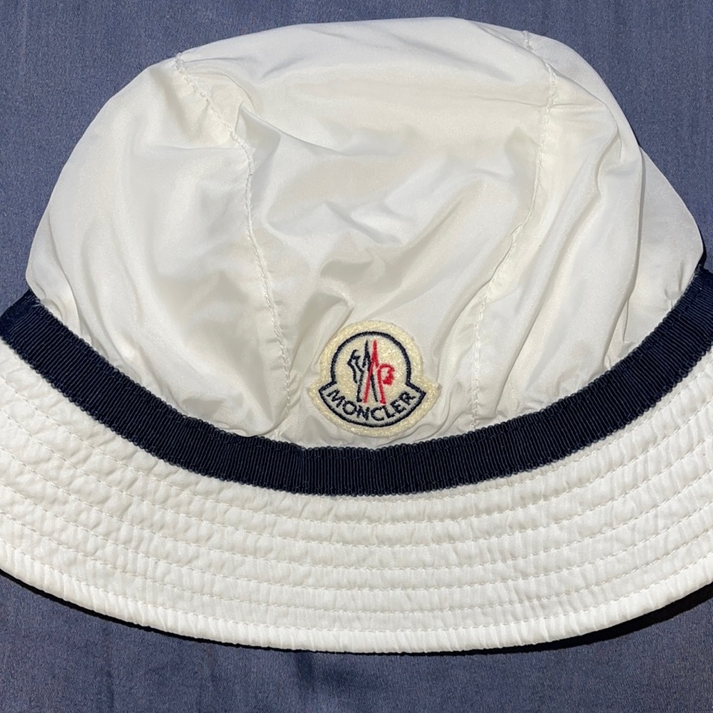 🌟Moncler Bucket Hat🌟